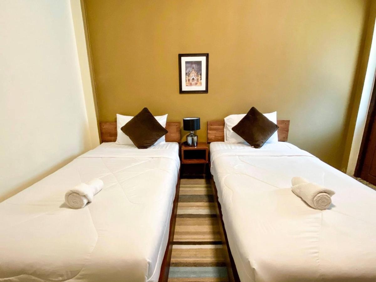 Hotel Baan Dan Ta Wan Nuea Chiang Mai Esterno foto